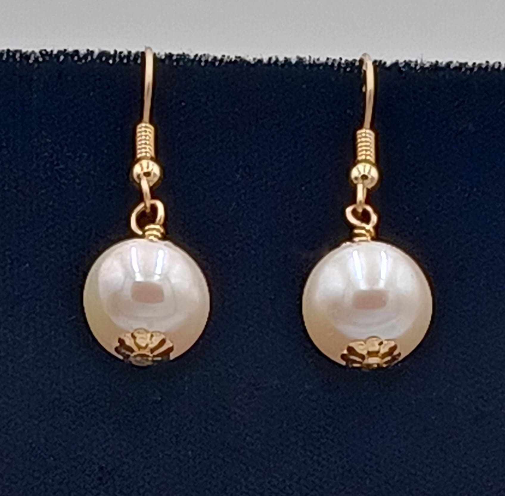 Trish Round Pearl Earrings - Image 3